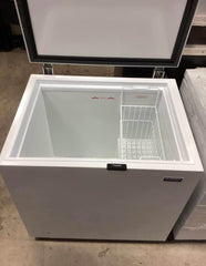 USED Ojeda USA NCFH 34 32" Solid Door Chest Freezer, 8 cu. ft.